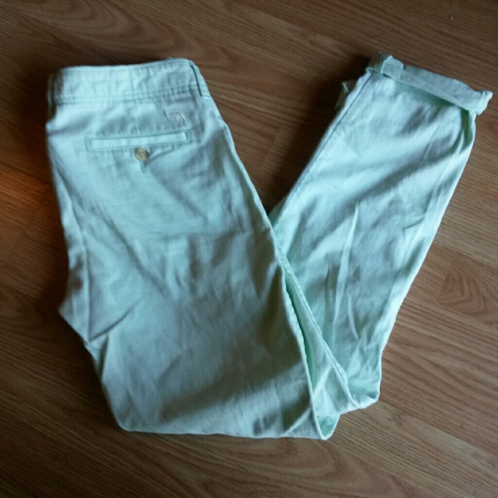Abercrombie and Fitch size 27 mint green pants